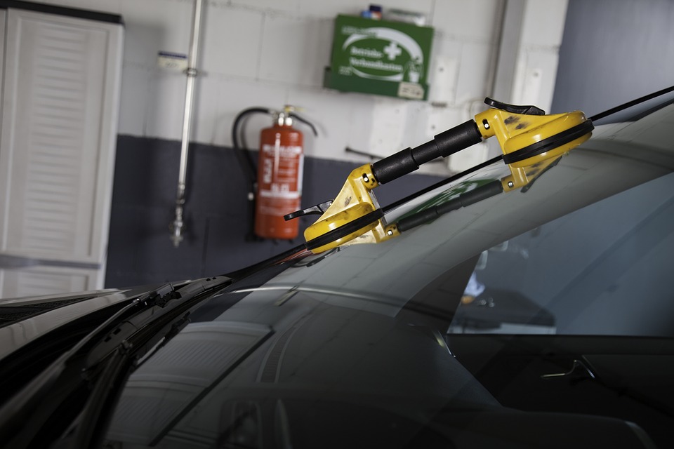 All That You Need to Know About Windshield Adhesives
