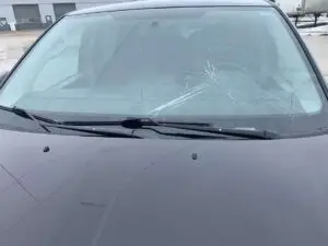 Windshield Repair Replacement in Winter Tips